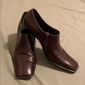 Vintage Franco Sarto side zip brown boots-size 10